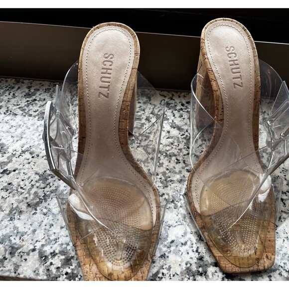 SCHUTZ Brown and Tan Sandals with Stylish Design - Picture 3 of 4